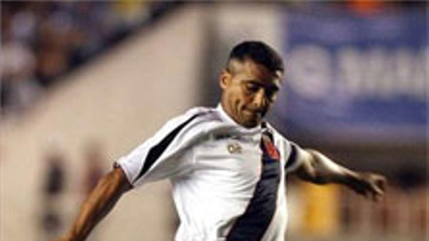 Romario anuncia su retirada definitiva para el 30 de marzo