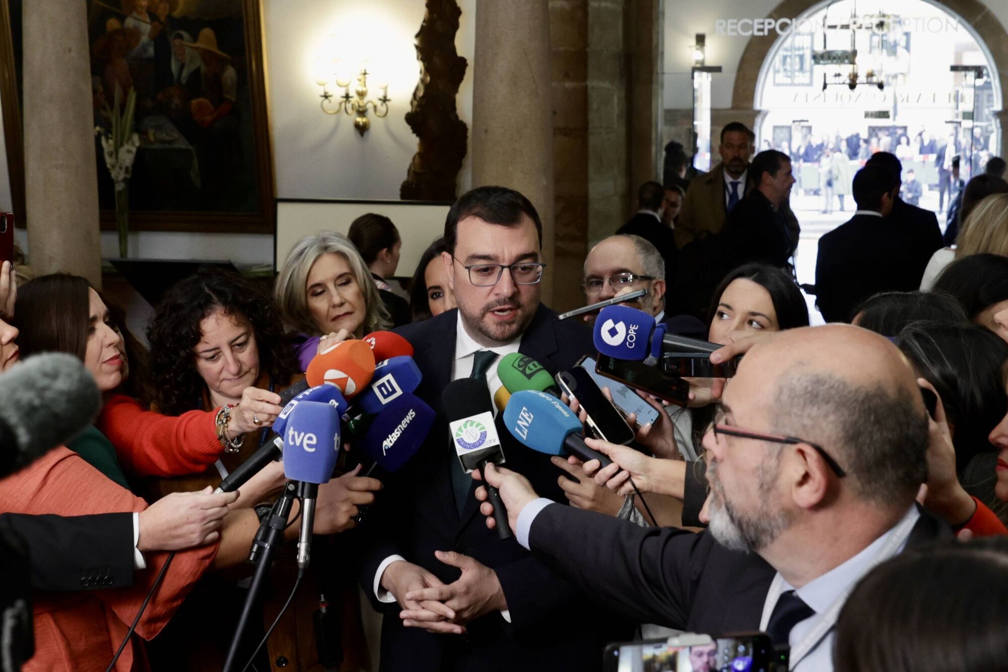 EN IMÁGENES: El hotel de la Reconquista se convierte en el epicentro de los premios "Princesa" en las horas previas a la ceremonia