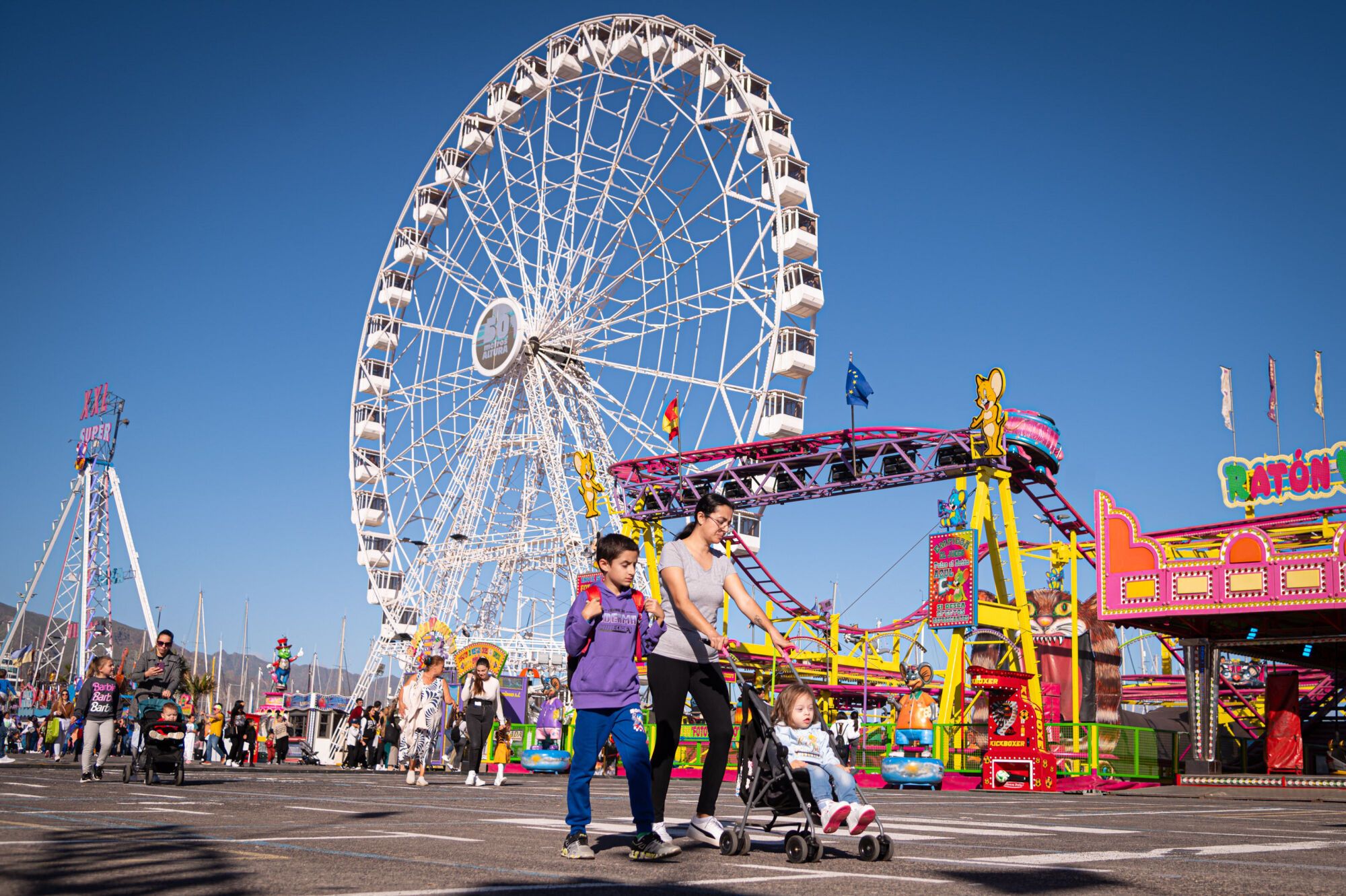 José Manuel Bermúdez visita la Feria de Atracciones por el Carnaval de Santa Cruz de Tenerife 2025