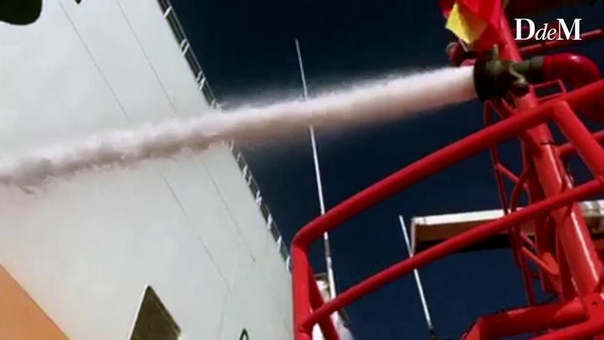 Brand auf einem Frachtschiff vor Cabrera bei Mallorca