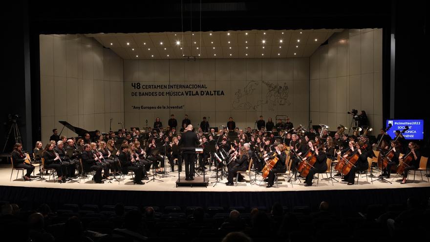 Las bandas de Cullera y Foios compiten en el CIM Altea con homenaje musical a Joaquín Sorolla