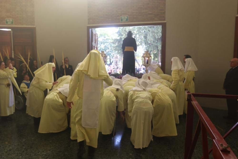 Procesión en el Colegio de Gamarra.