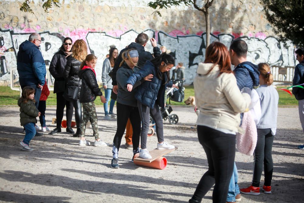 Sant Sebastià se acerca a los niños con la fiesta de sa Riera