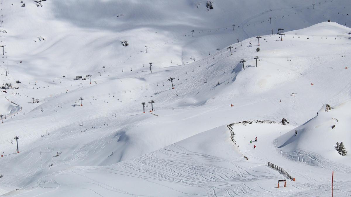 Bo赤 Ta邦ll es una garant赤a de nieve y buen esqu赤