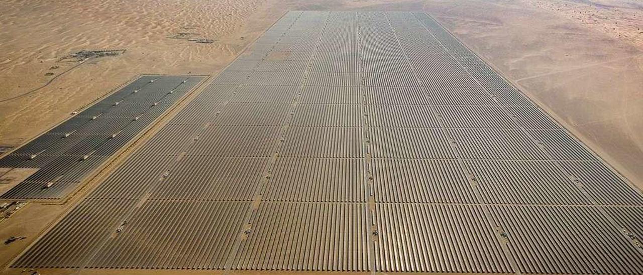 Planta fotovoltaica construida por la empresa asturiana TSK en Dubai.