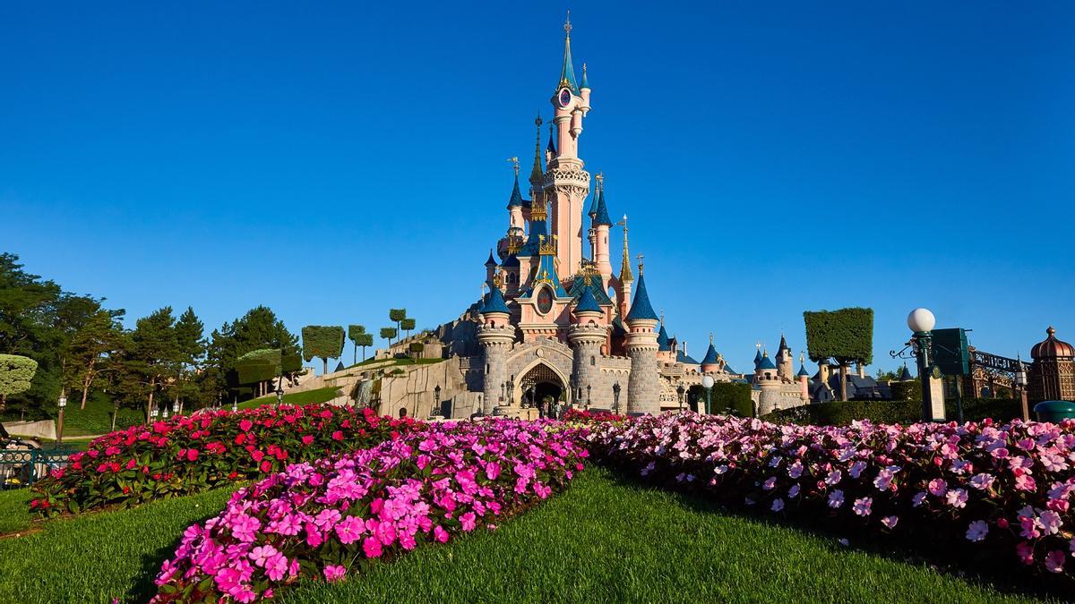 Empieza 2024 por todo lo alto: la oferta definitiva para viajar barato a Disneyland Paris