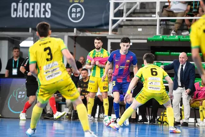 Fotogalería | Las imágenes del Barça - Jaén de la Copa del Rey de fútbol sala en Cáceres