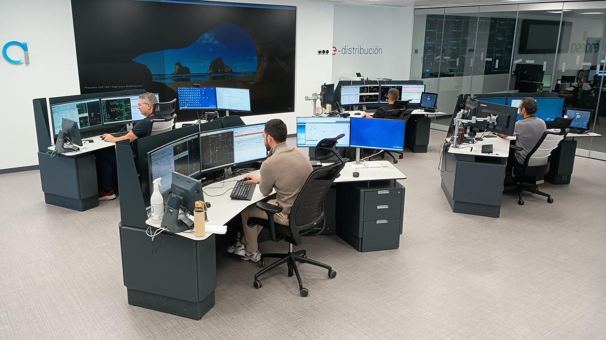 Centro de control de Endesa en Canarias