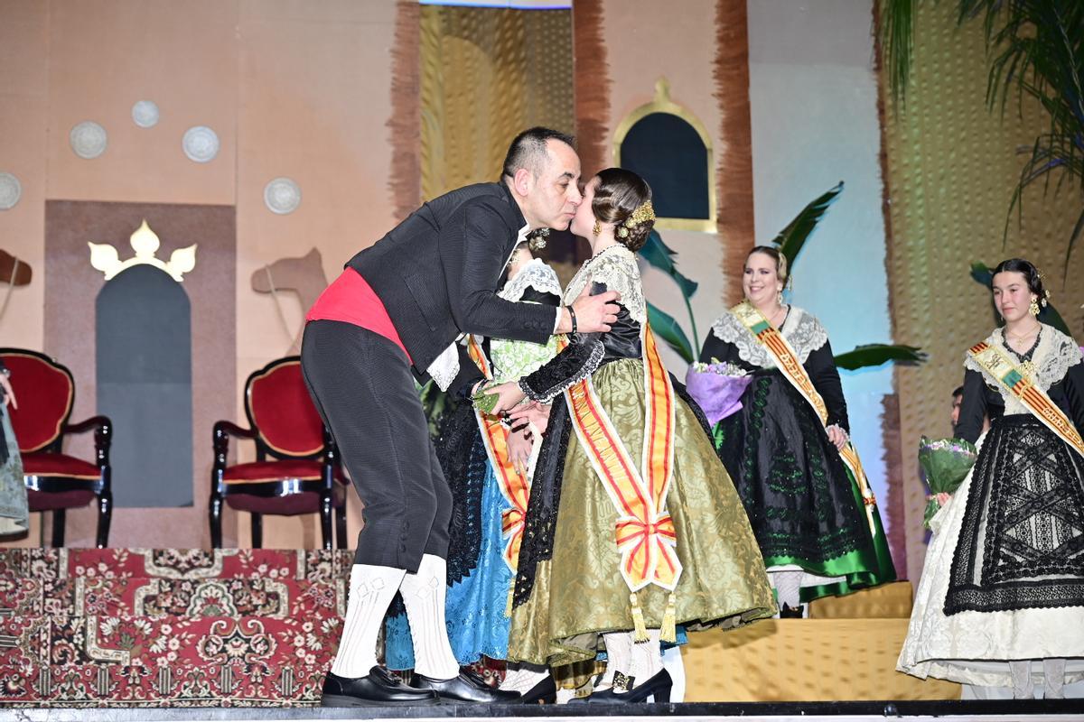 Yasmina i Alma viuen les mil i una nits de Crémor al Palau de la Llum a Castelló