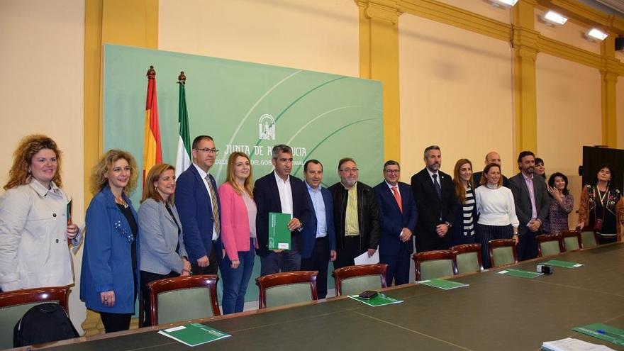 Todos los participantes en la firma de ETF