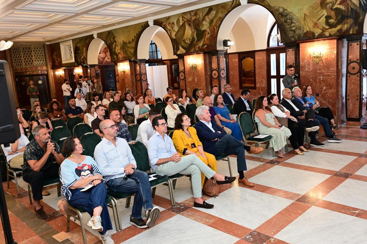 Participantes en la presentación de las estrategias del nuevo plan de promoción turística de Las Palmas de Gran Canaria