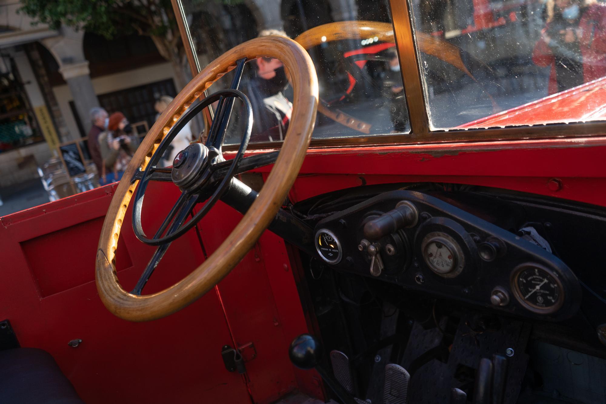 GALERÍA | Este es el camión más antiguo del parque de Bomberos de Zamora