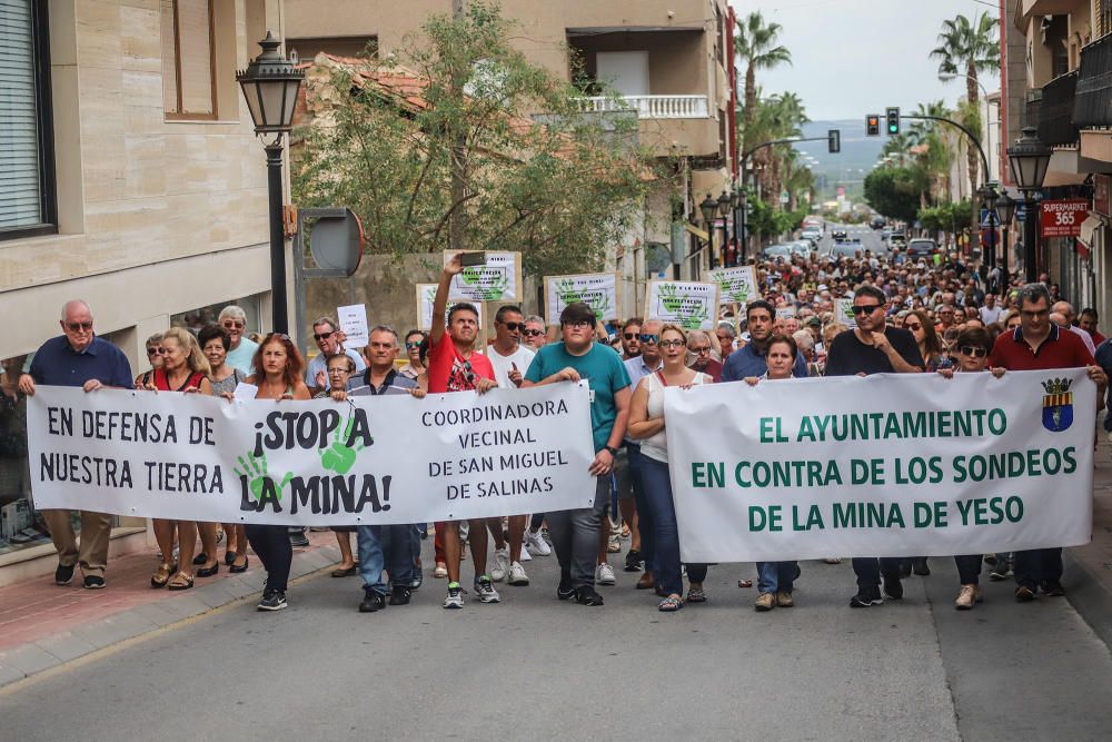 Protesta en San Miguel de Salinas contra la instal