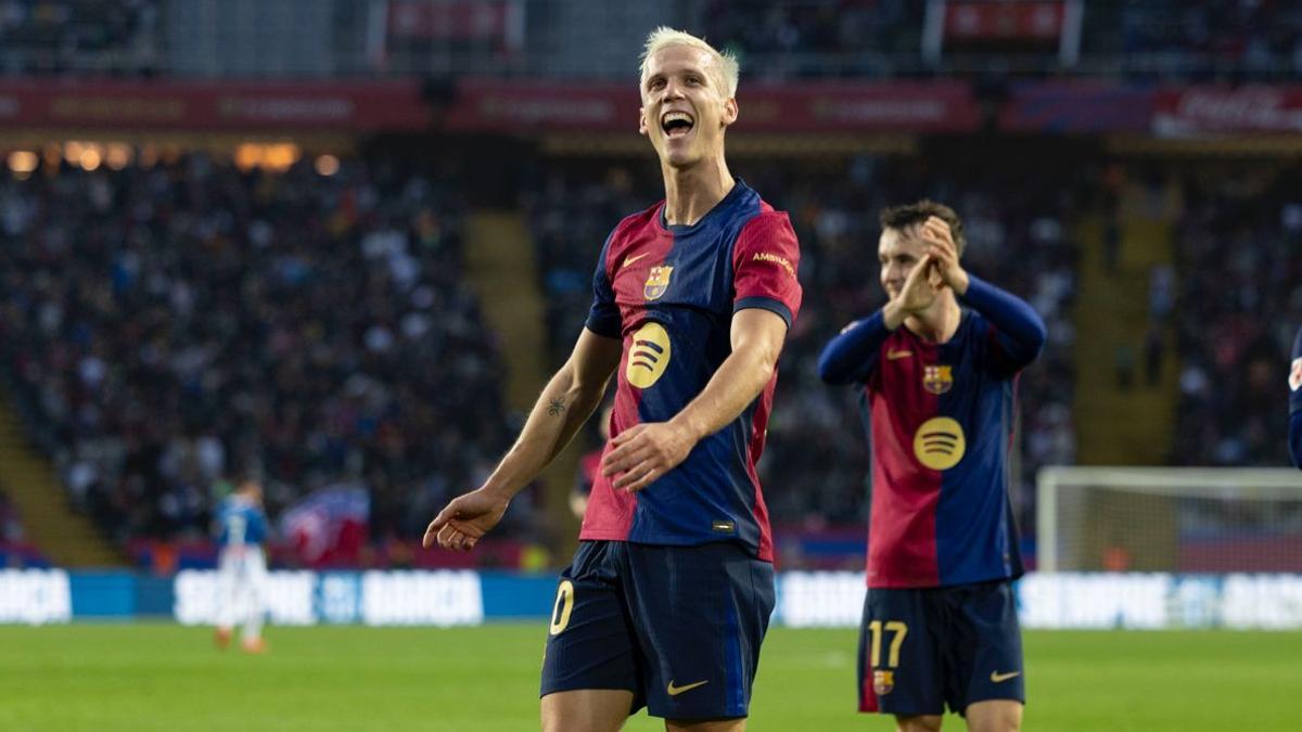 Dani Olmo celebra uno de sus goles contra el Espanyol