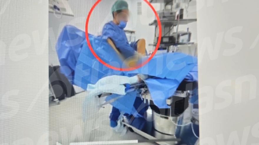 Tres mujeres denuncian al cirujano estético de Murcia detenido tras ser grabado violando presuntamente a una paciente sedada