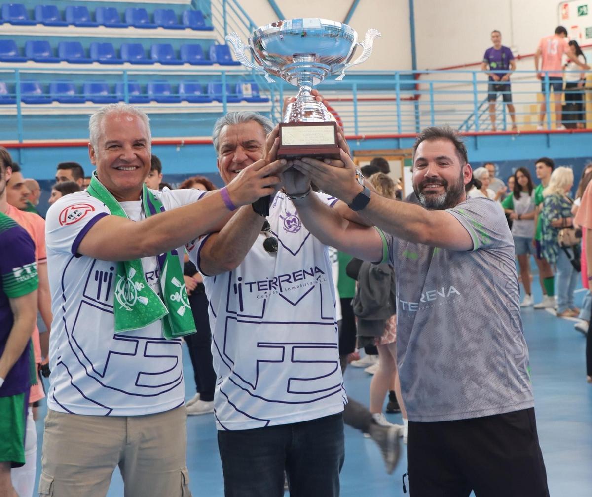 El CD Malacitano Futsal superó al ADYO de Sevilla por 8-5 en el cómputo global de la eliminatoria.