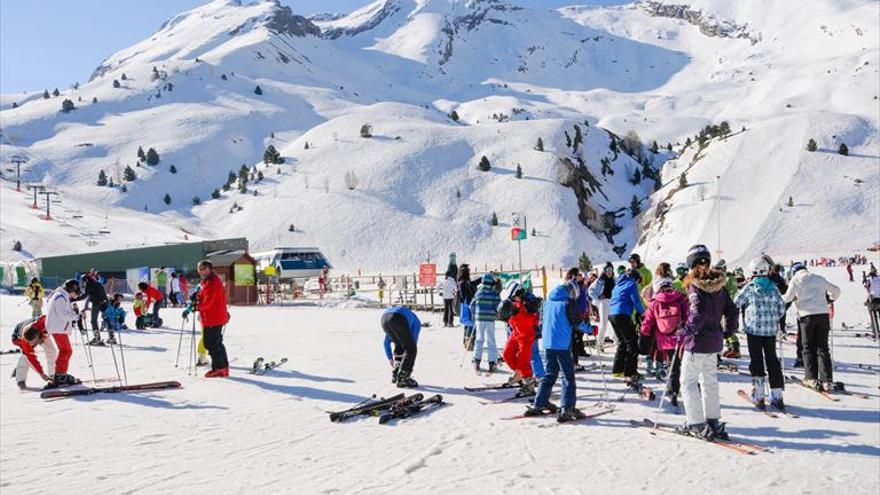 El Pirineo registra una ocupación media y el Bajo Aragón se llena