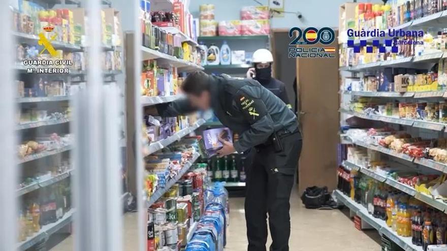 Detectados 24 supermercados en Barcelona que 'pinchaban' electricidad: 2,85 millones de euros de fraude