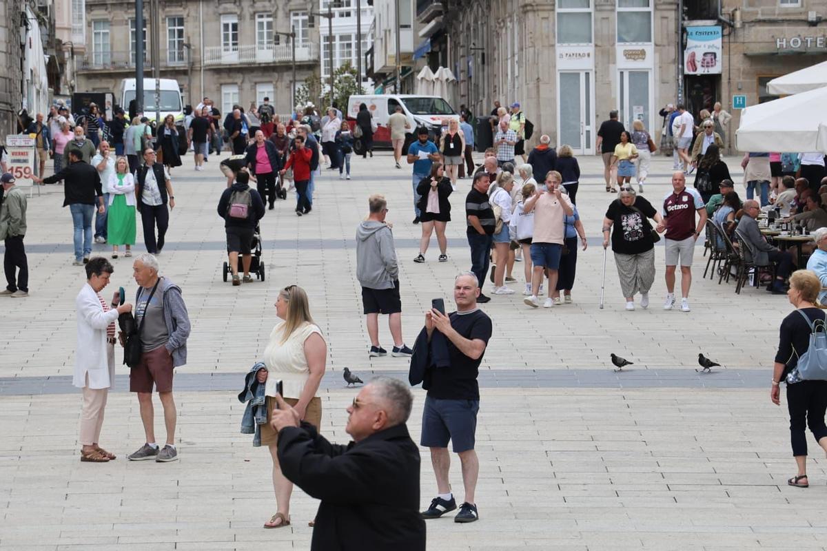 Vigo recibe a más de 9.000 pasajeros británicos en la doble escala de los cruceros Iona y Ventura