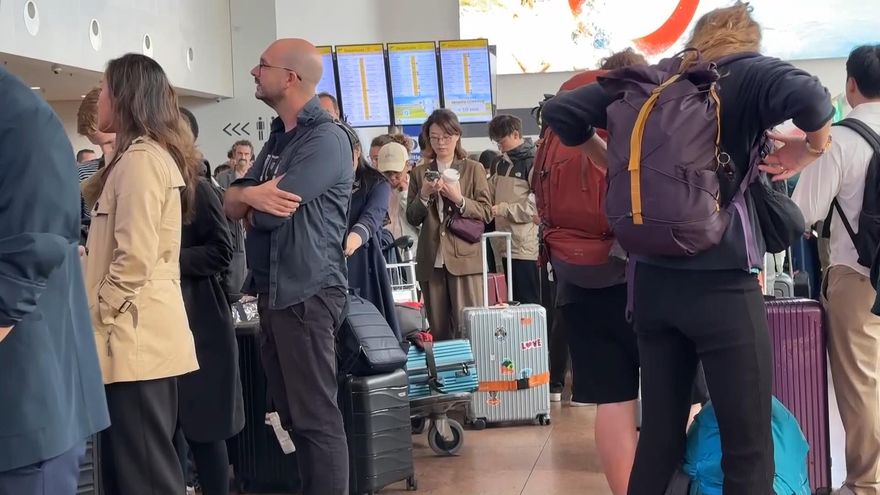 Continúan las cancelaciones de vuelos en el aeropuerto de Bruselas por el ciberataque
