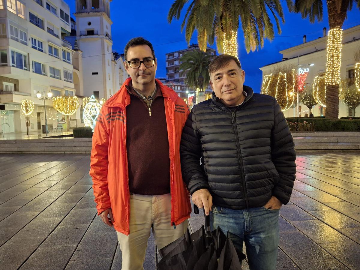 Francis Marín y Francisco Carrallo durante la protesta en Badajoz.