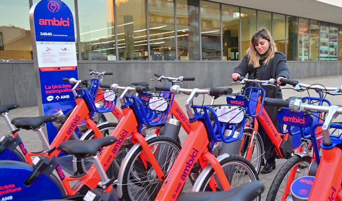 El ‘bicing’ metropolità comença a rodar en sis municipis amb més de 600 bicicletes