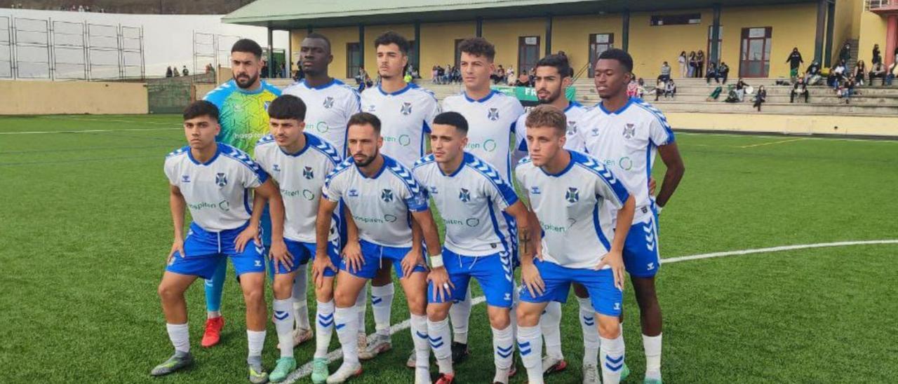 Alineación del Tenerife B en la visita al Atlético Paso. | | CDTOFICIAL