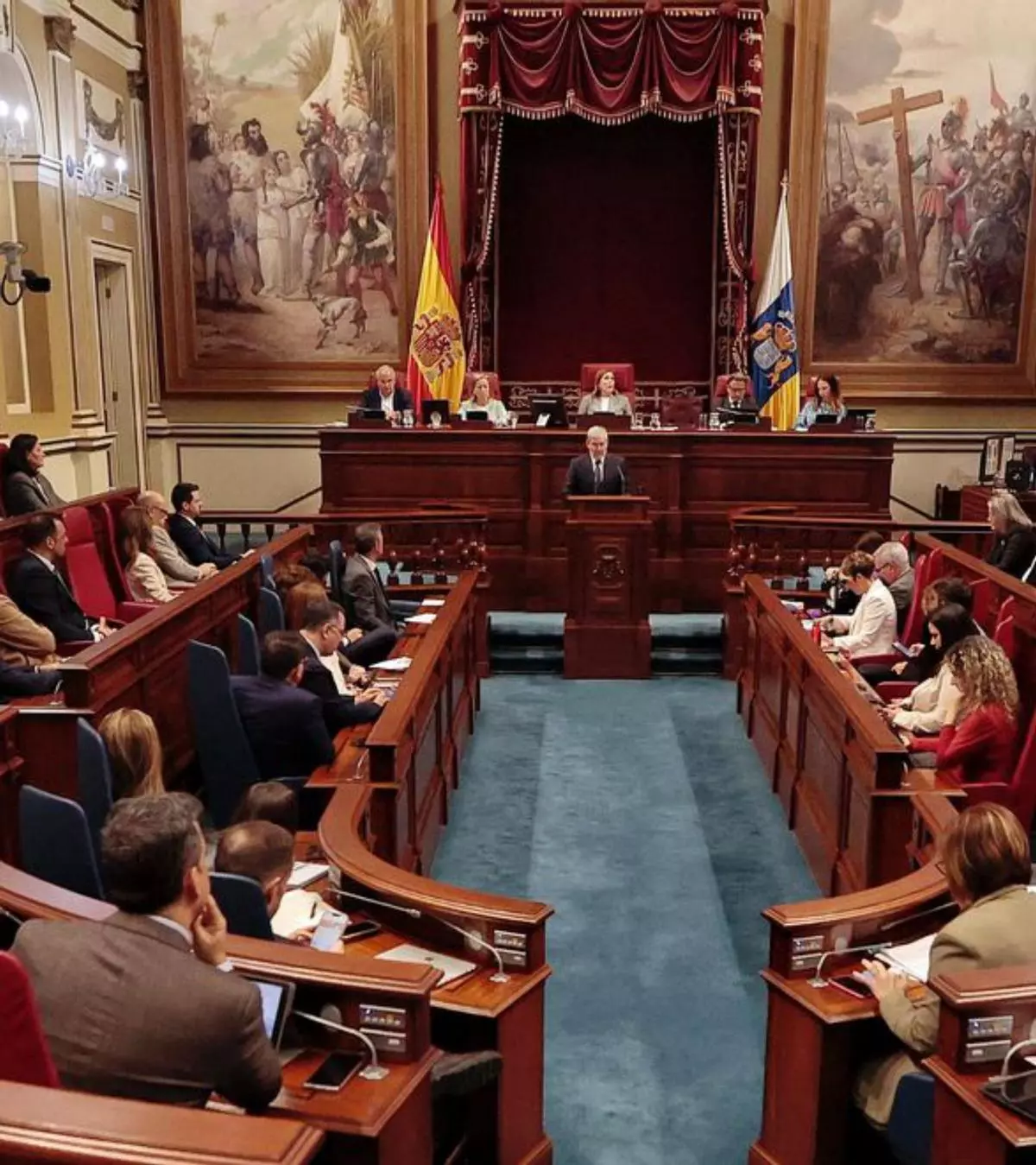Sigue en directo el pleno del Parlamento de Canarias