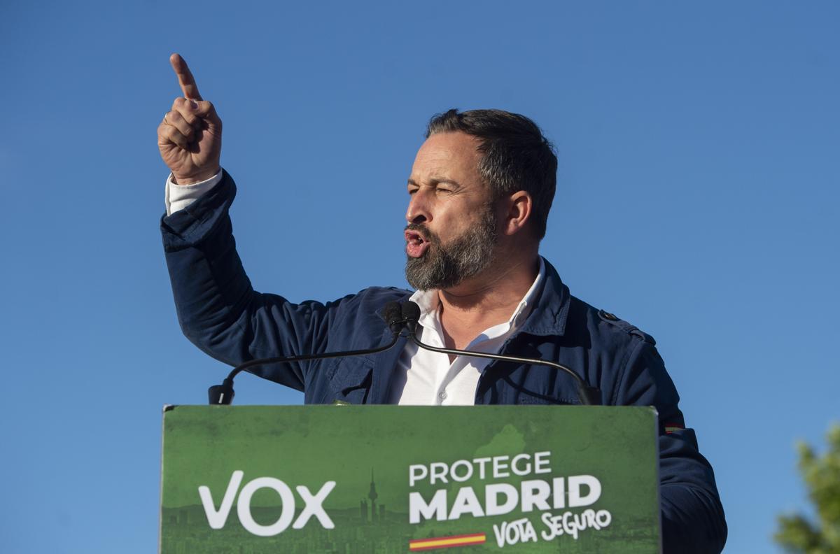 Admiten a trámite la querella de Vox contra Félix Tezanos por malversación