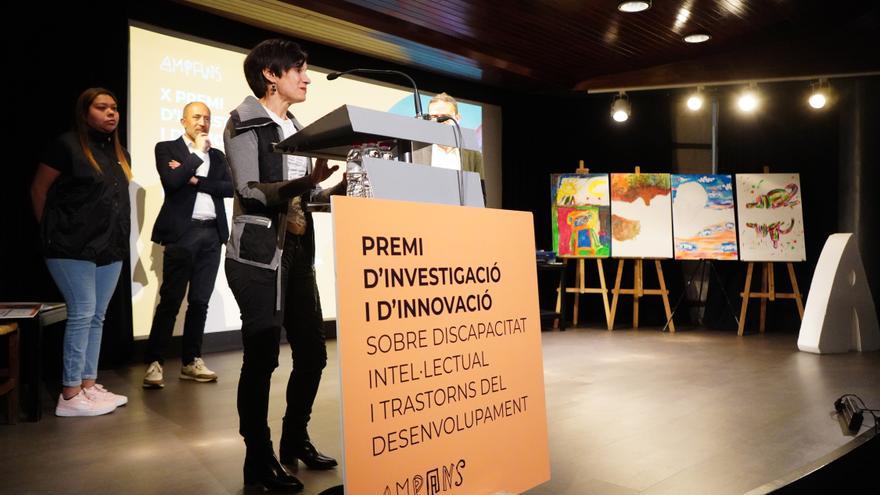 Art i coneixement s’uneixen al lliurament dels premis d’investigació i innovació d’Ampans a Manresa