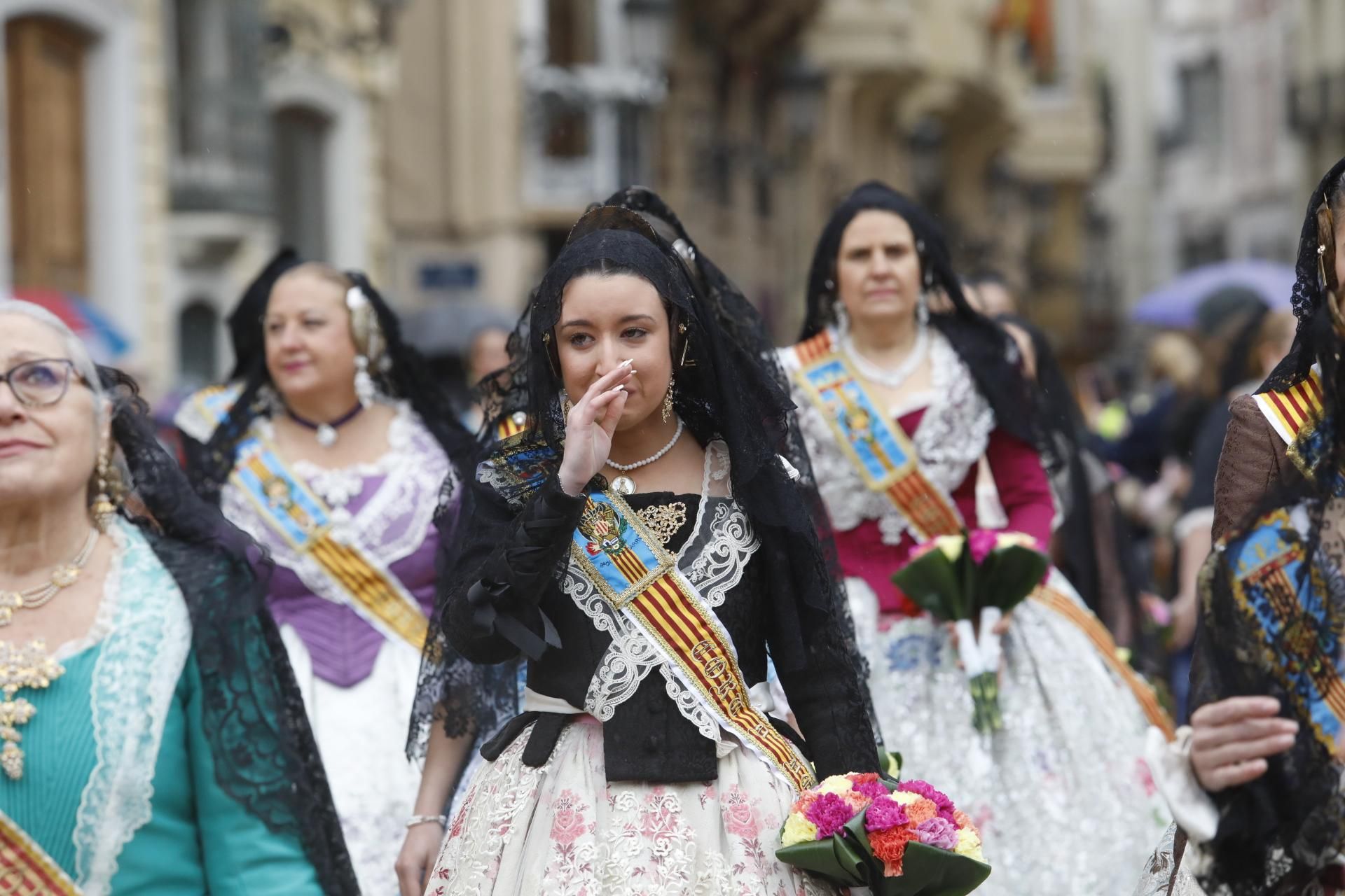 Búscate en el primer día de Ofrenda por la calle Quart (entre las 115.30 y las 17.00 horas)