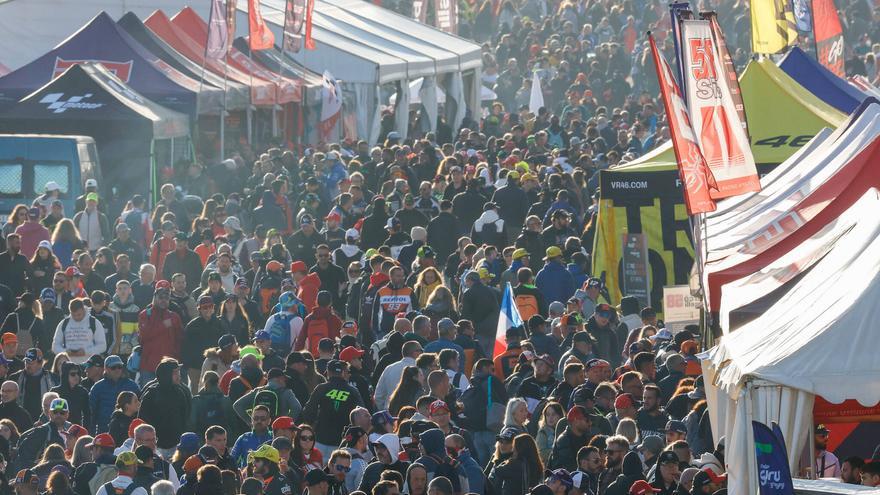 Rossi, Valverde, Pradells, Vicco... los VIP de este domingo en el Circuit Ricardo Tormo