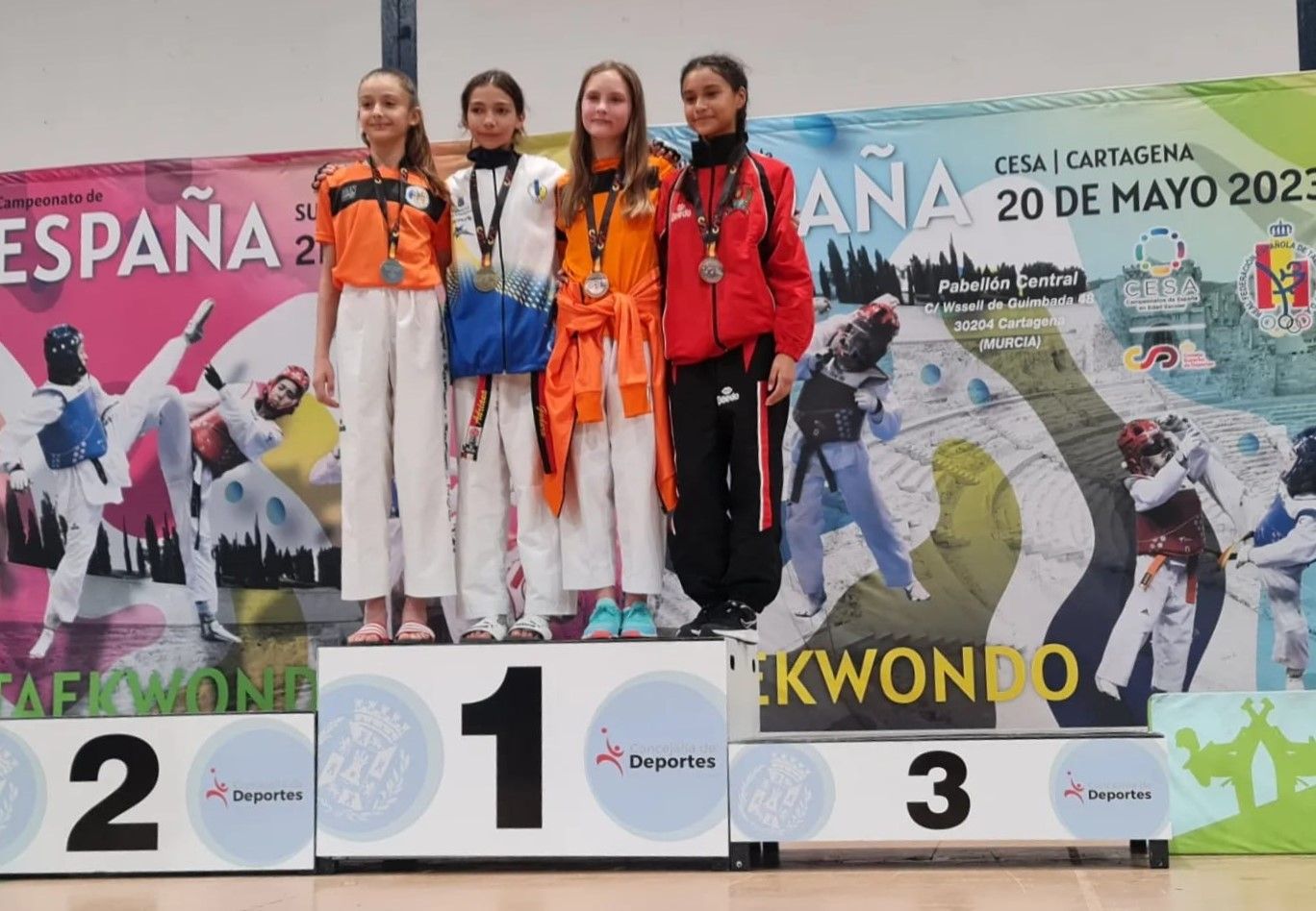 Adriana Rodríguez Toledo, campeona de España cadete de selecciones autonómicas de taekwondo