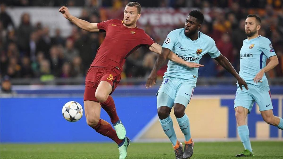 La defensa del Barça sufrió muchísimo ante Dzeko