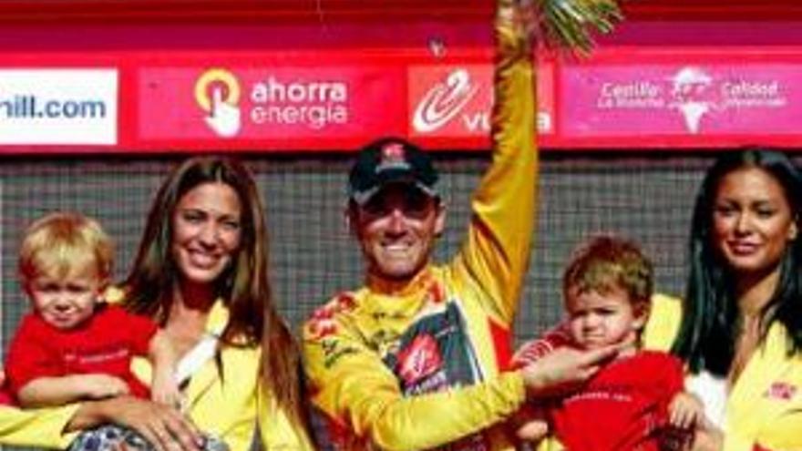 Murcia recibe como rey de la Vuelta a Valverde