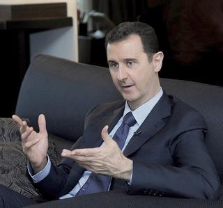 Asad niega haber usado armas químicas y advierte a EEUU de que fracasará si interviene en Siria