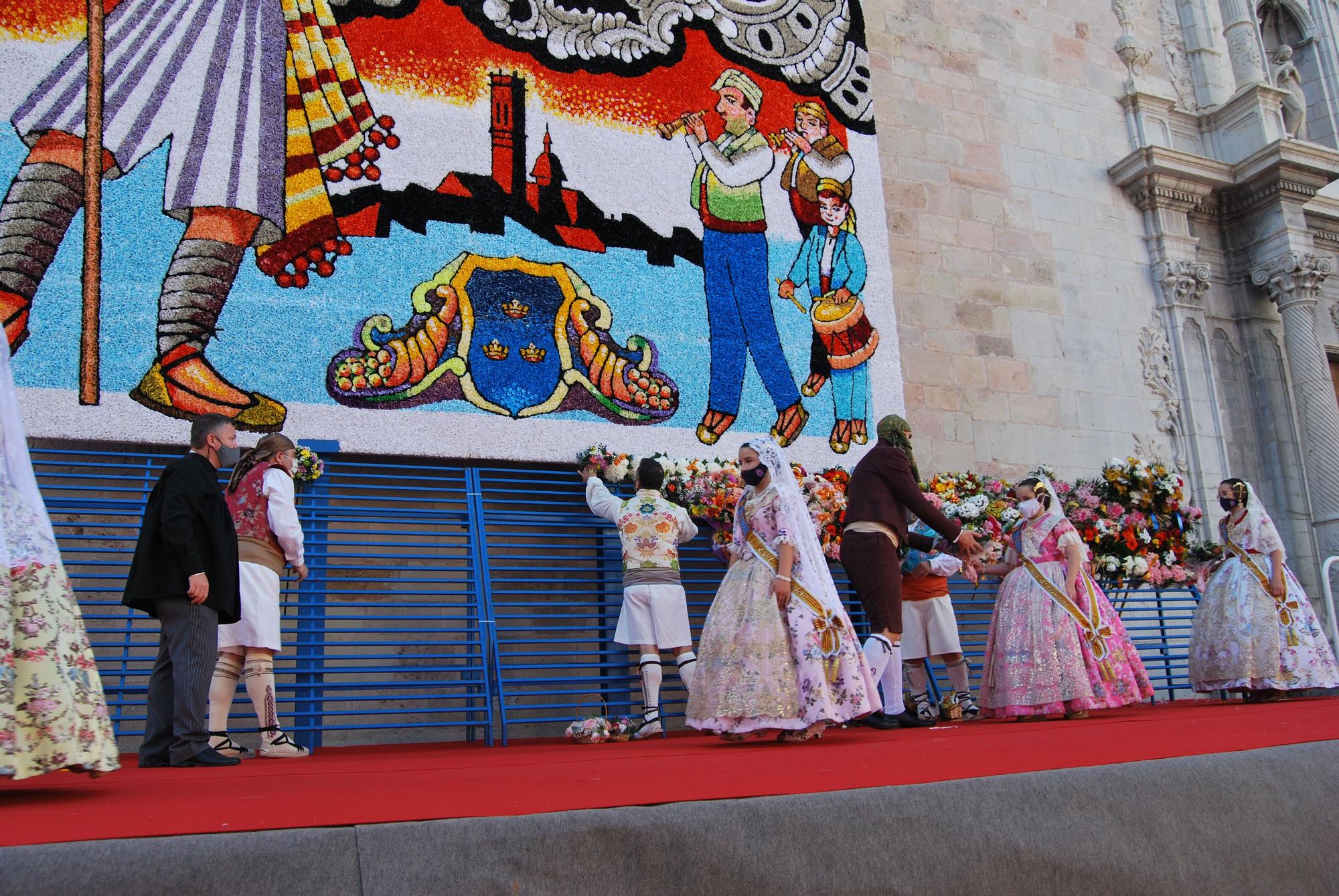 Ofrenda a la patrona de Burriana