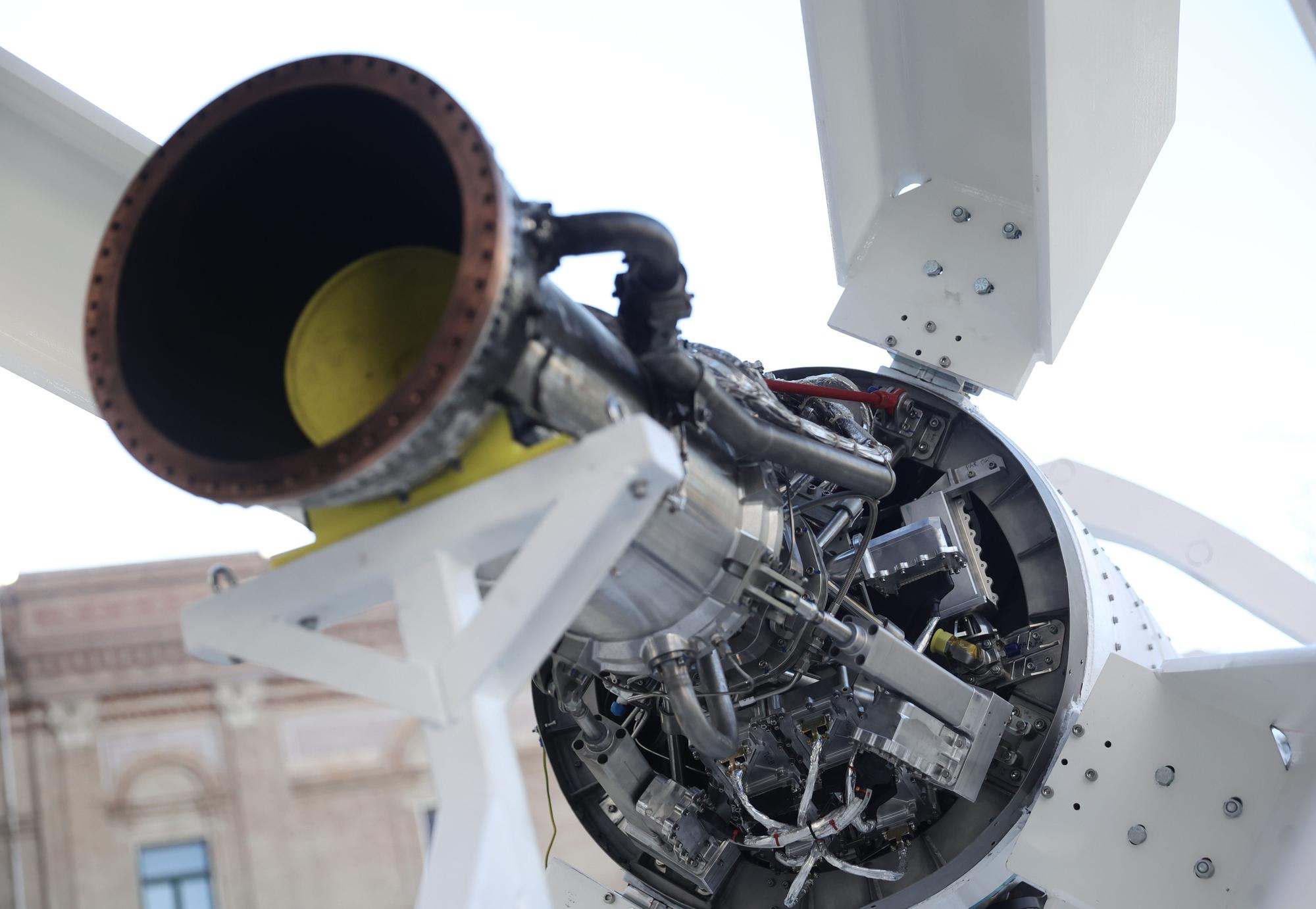 La empresa ilicitana PLD Space presenta el primer cohete espacial español