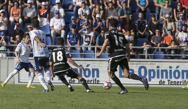 02/04/2017 DEPORTES  fútbol segunda división  temporada 2016-2917 16/17  CD Tenerife Oviedo estadio Heliodoro Rodríguez López