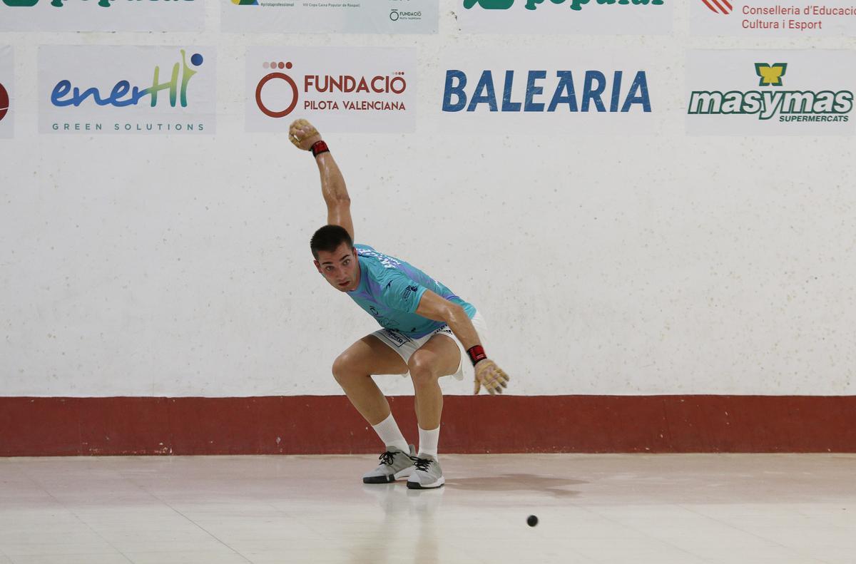 Salelles II (en la foto) i Seve van ser superiors, sobretot a l’inici on es van fer amb la batalla en la zona del mig.