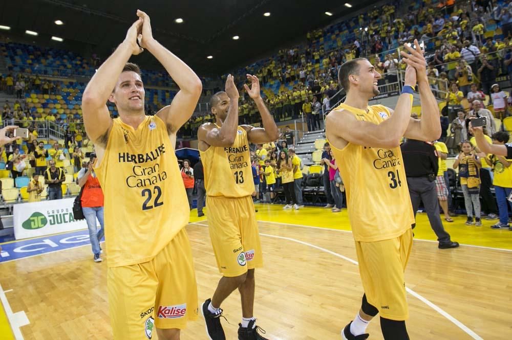 Herbalife Gran Canaria 93 - 87 Laboral Kutxa