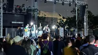 Un apagón obliga a suspender un concierto en las fiestas de Vila-real y algunos asistentes piden la dimisión de Mazón