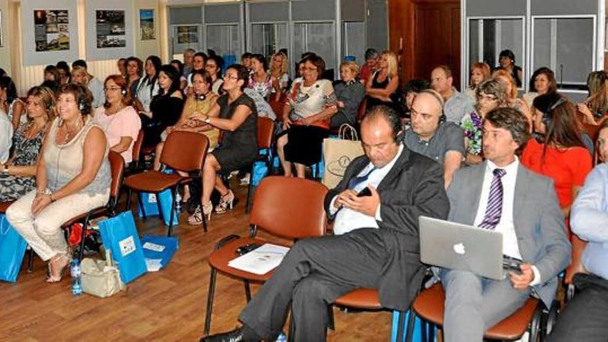 Igualada participa en una conferència europea sobre problemes socials