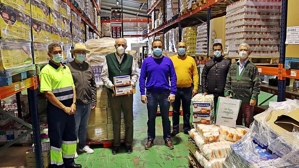 Moya duplica la entrega de alimentos en la presente campaña de Navidad