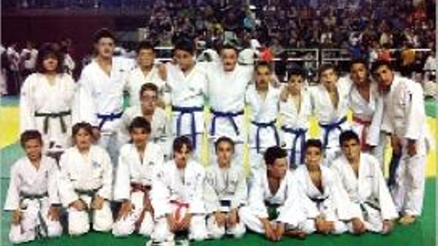 Els clubs bagencs de judo tornen de la Copa Catalana amb un total de divuit podis