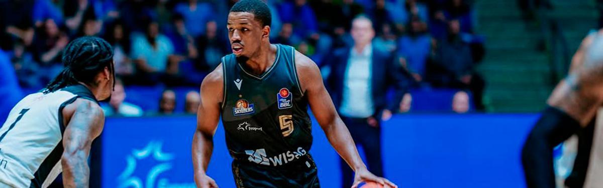 Isaiah Washington, en un partido con su anterior equipo