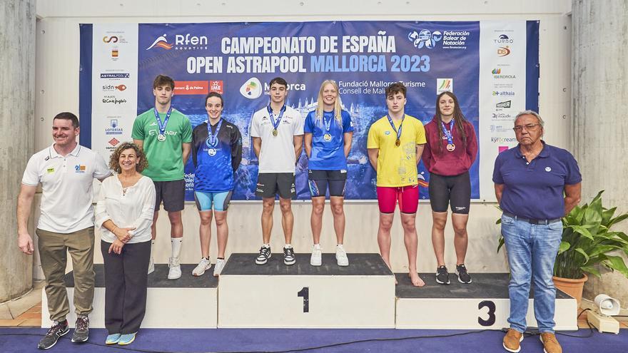 Estella Tonrath brilla junto a Sergio de Celis en el Nacional de natación en Son Hugo