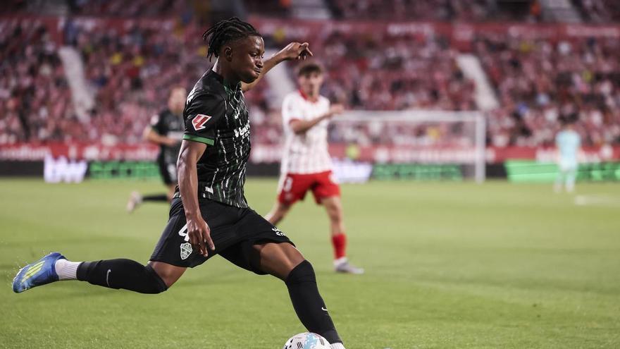 El Elche ejecuta la opción de compra por Buba Sangaré