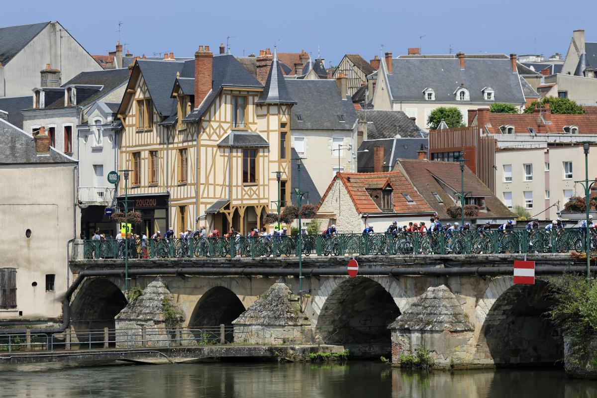 Tour de France 2024 - Stage 10