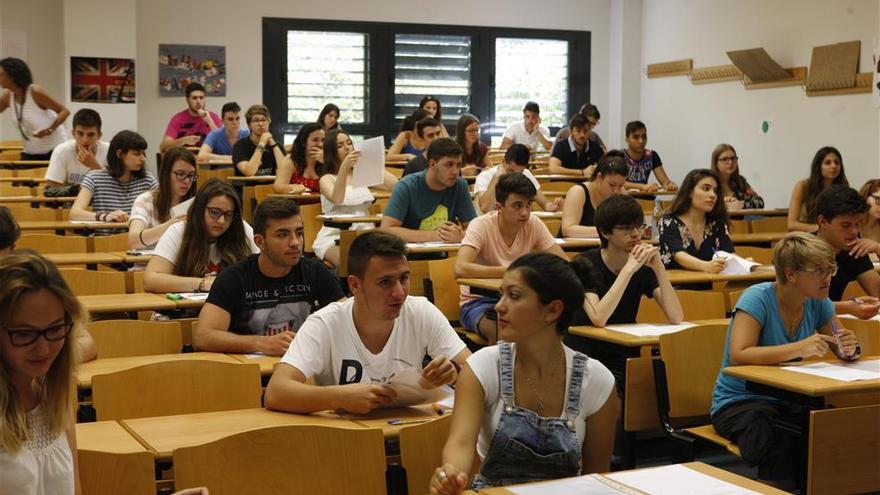 La mitad de estudiantes de la UJI no cuida su alimentación ni hace deporte